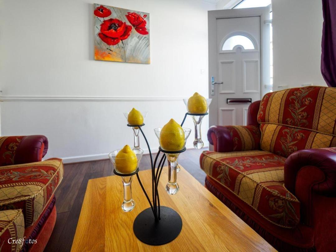 12 Cornwallis Lodge Family Room 2 Stoke-on-Trent Buitenkant foto